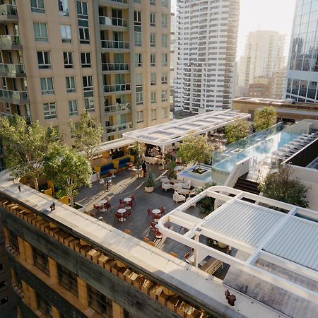 Отель Kimpton Margot Sydney By Ihg Экстерьер фото The rooftop pool at the Ritz-Carlton, Dubai
