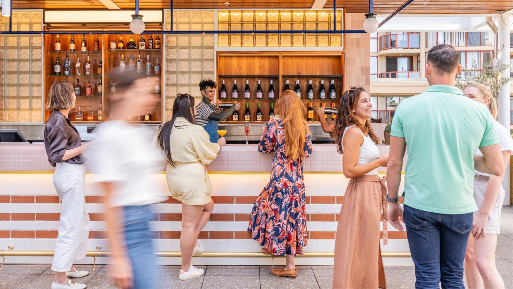 Отель Kimpton Margot Sydney By Ihg Экстерьер фото The bar at the rooftop